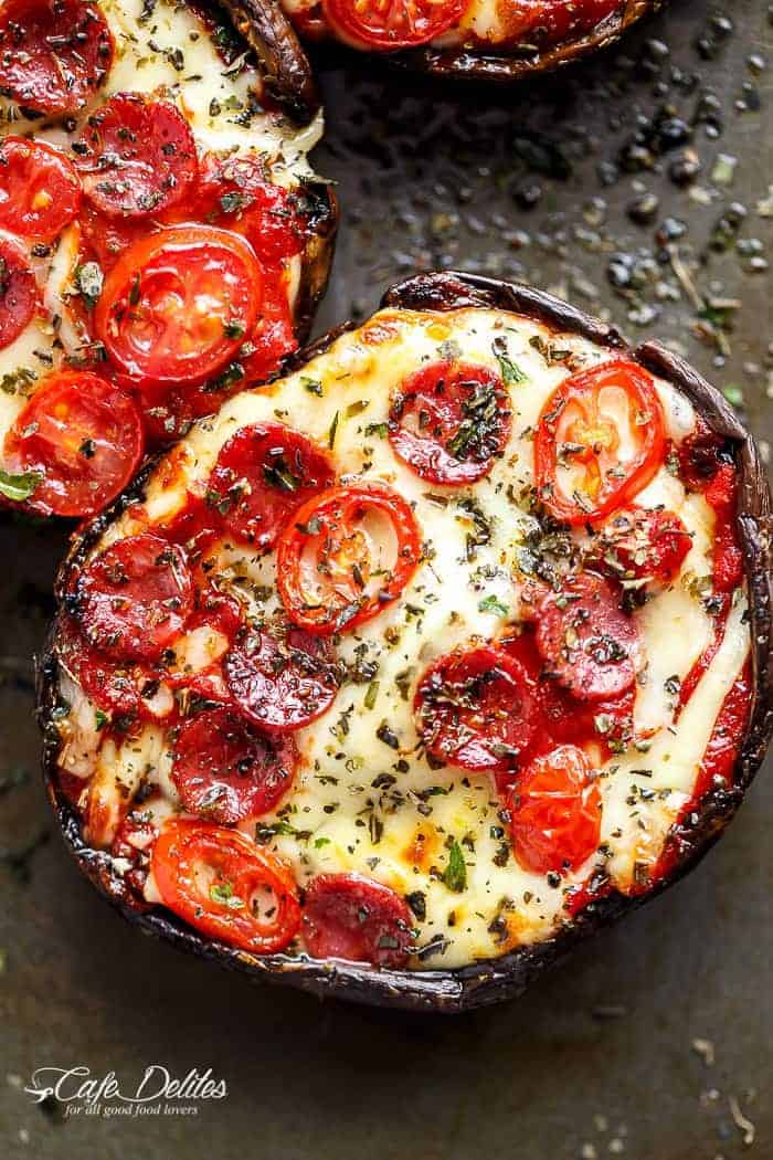 Fast & Healthy: Make 30-Minute Low-Carb Portobello Pizzas